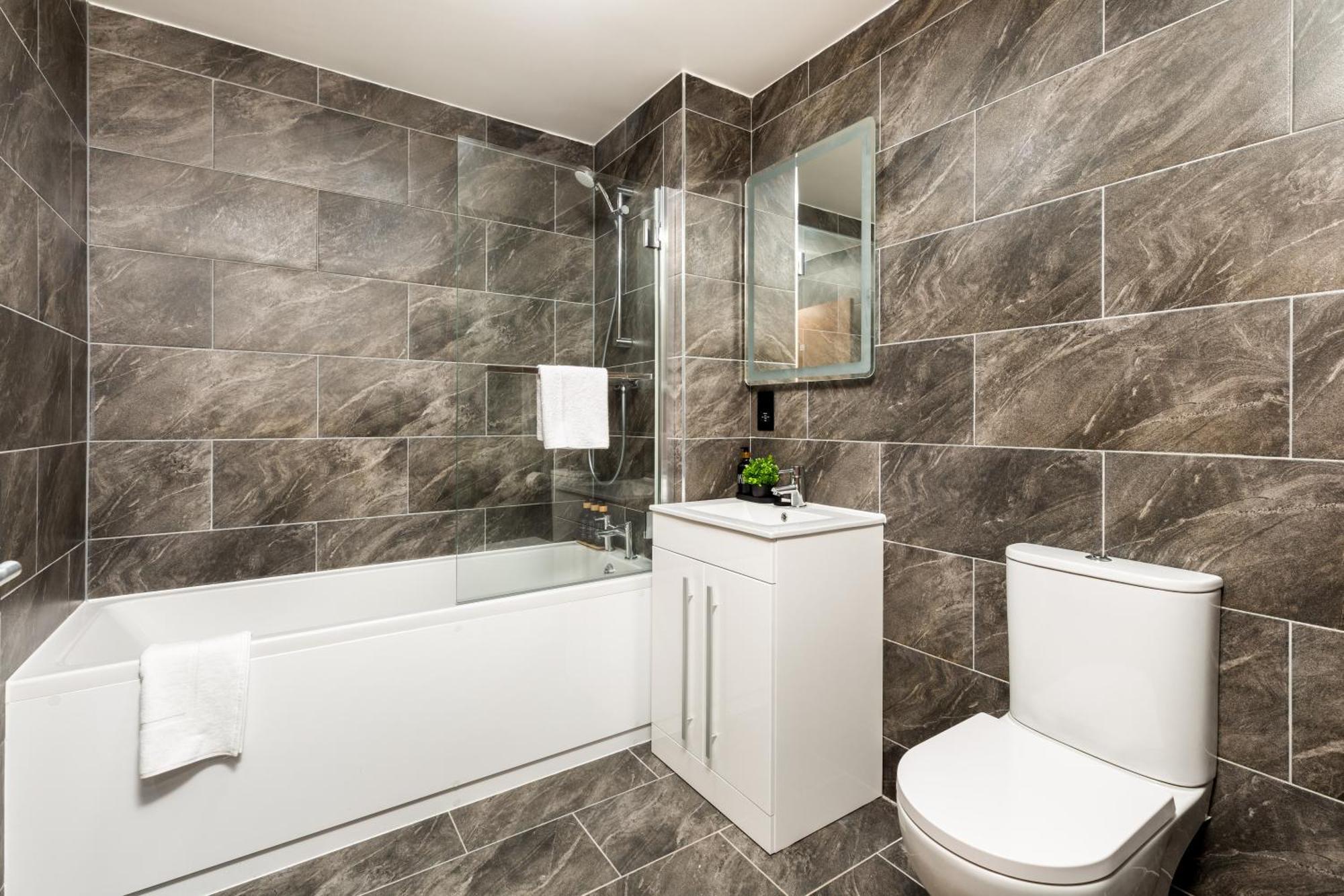 The Suites Inn Hotel Birmingham Merry Hill Brierley Hill Bagian luar foto